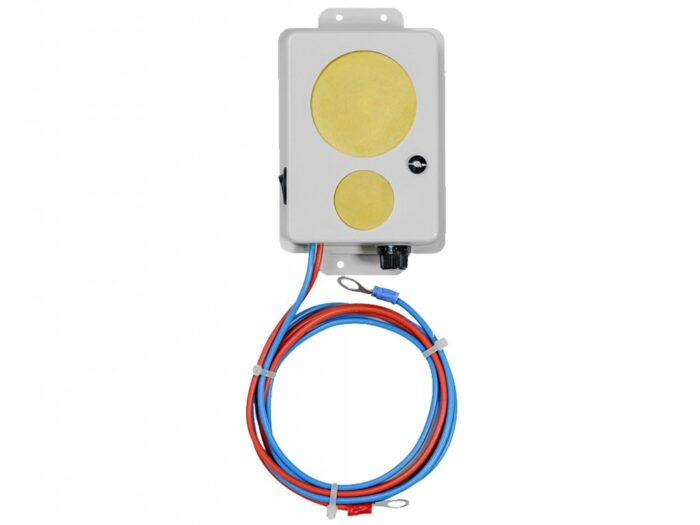 Ultrazvukový plašič do auta na kuny, myši a potkany DRAGON ULTRASONIC A100 • Kliešť.sk