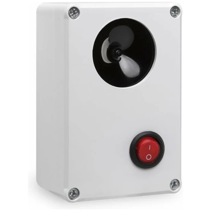 Vodotesný ultrazvukový plašič na kuny Vodotesný ultrazvukový plašič na kuny, myši a potkany DRAGON ULTRASONIC H6 • Kliešť.sk