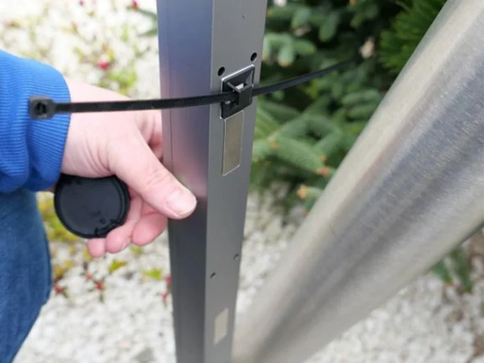 Elektronický plašič kún a potkanov VIANO OD-13 – ultrazvuk + stroboskopická ochrana • Kliešť.sk